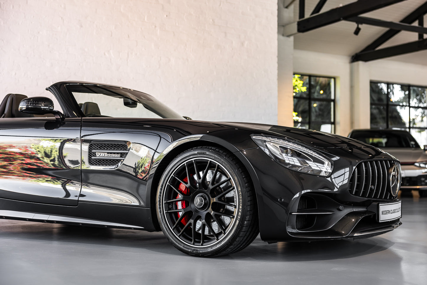 2019 Mercedes AMG GT C - 41 100kms