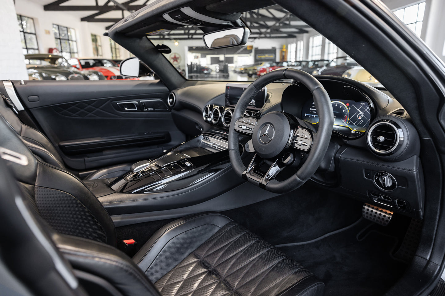 2022 Mercedes AMG GTR Cabriolet - 1 of 750 in the world - 16 100kms