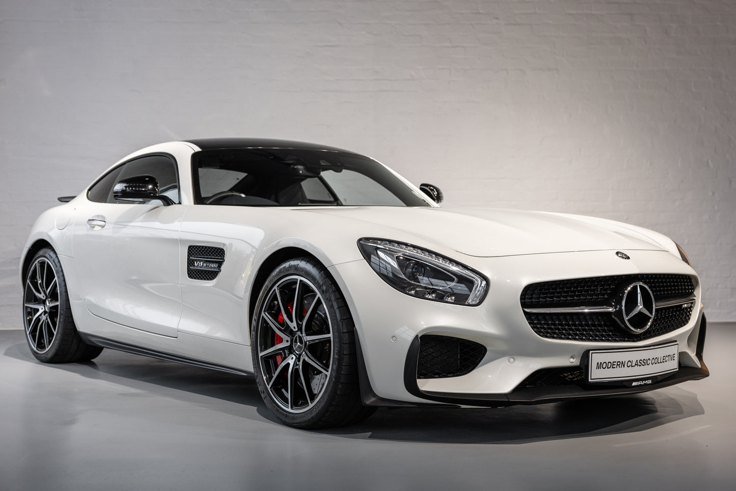 2016 Mercedes AMG GTS ED1 - 27 441kms