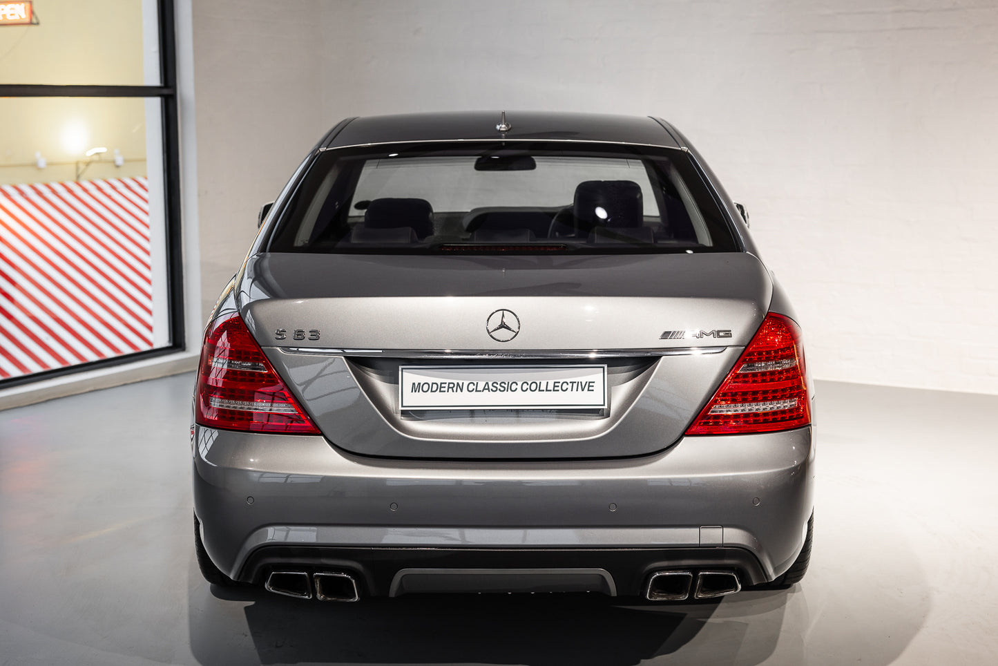 2011 Mercedes S63 Sedan - 78 000kms