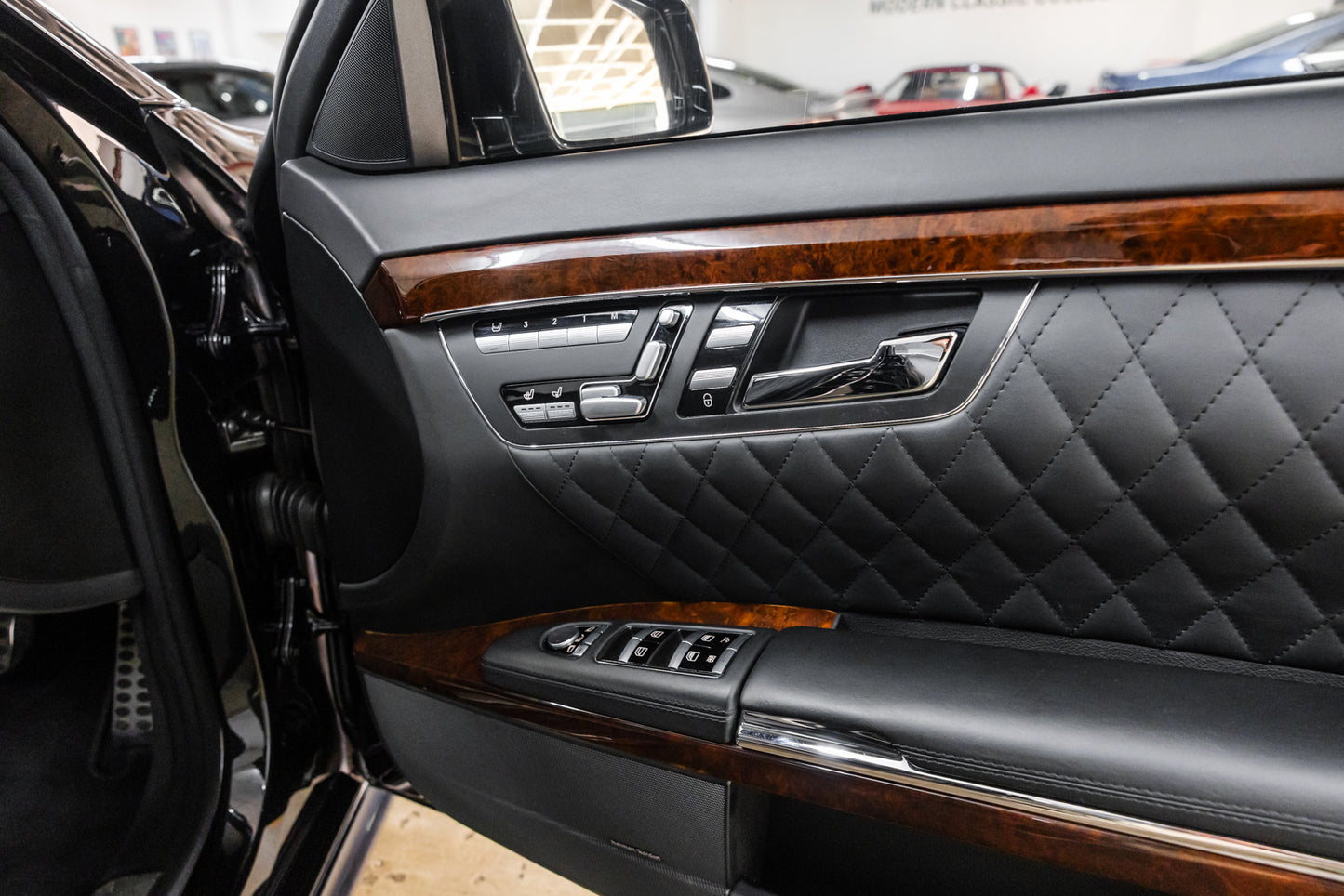 2010 Mercedes S65 Twin Turbo V12 - LWB - 74 400kms