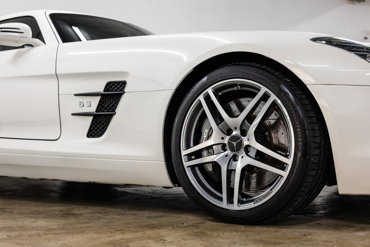 2012 Mercedes SLS Gullwing - 49 430kms