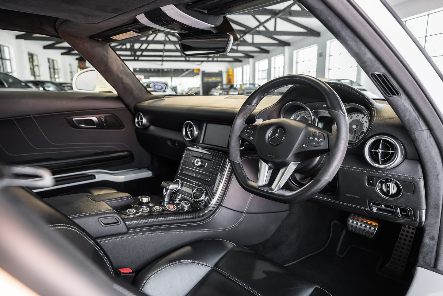 2012 Mercedes SLS Gullwing - 49 430kms