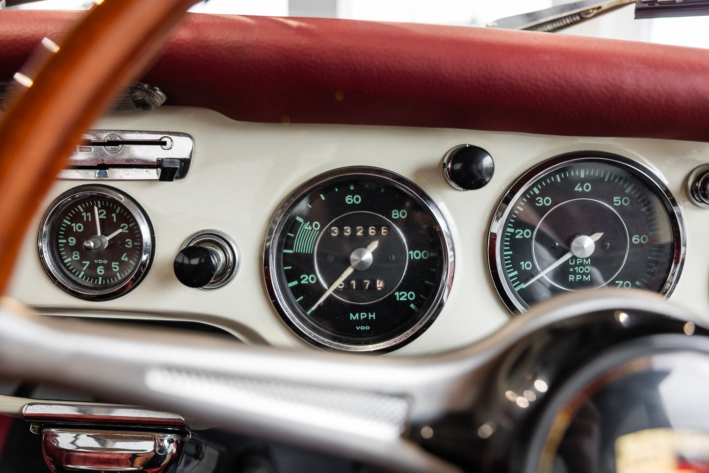 1963 Porsche 356 B Roadster - 33 266 miles