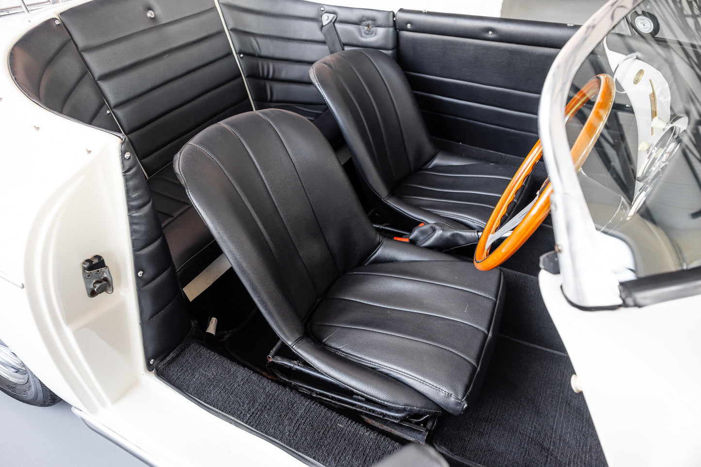 1996 Porsche 356 Speedster Replica -