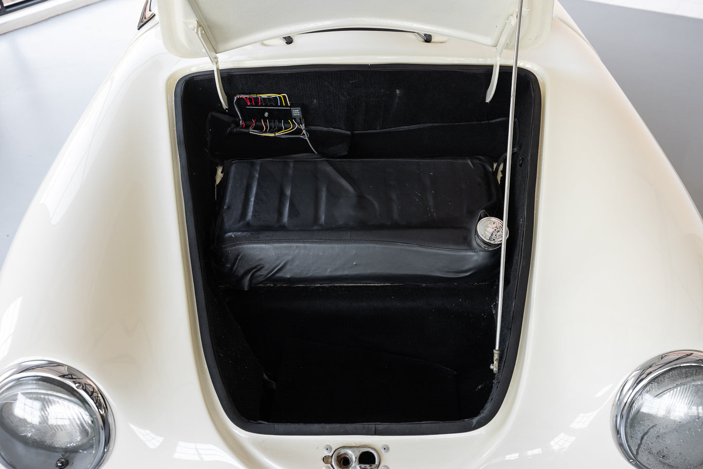 1996 Porsche 356 Speedster Replica -