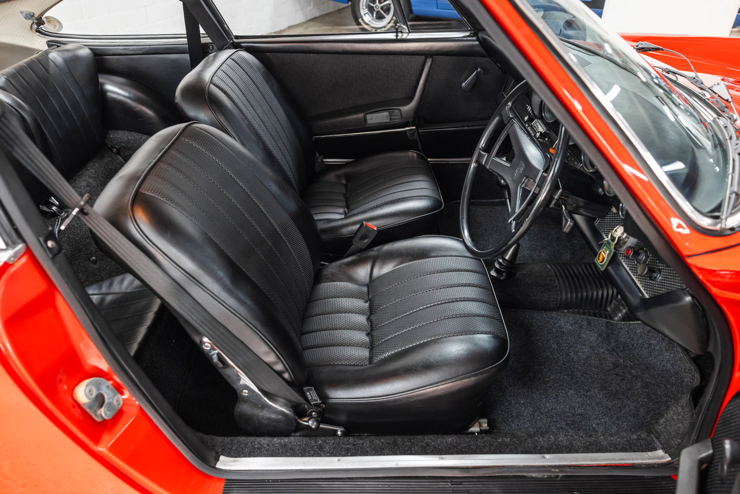 1969 Porsche 912 - RHD - 15 560 Miles showing