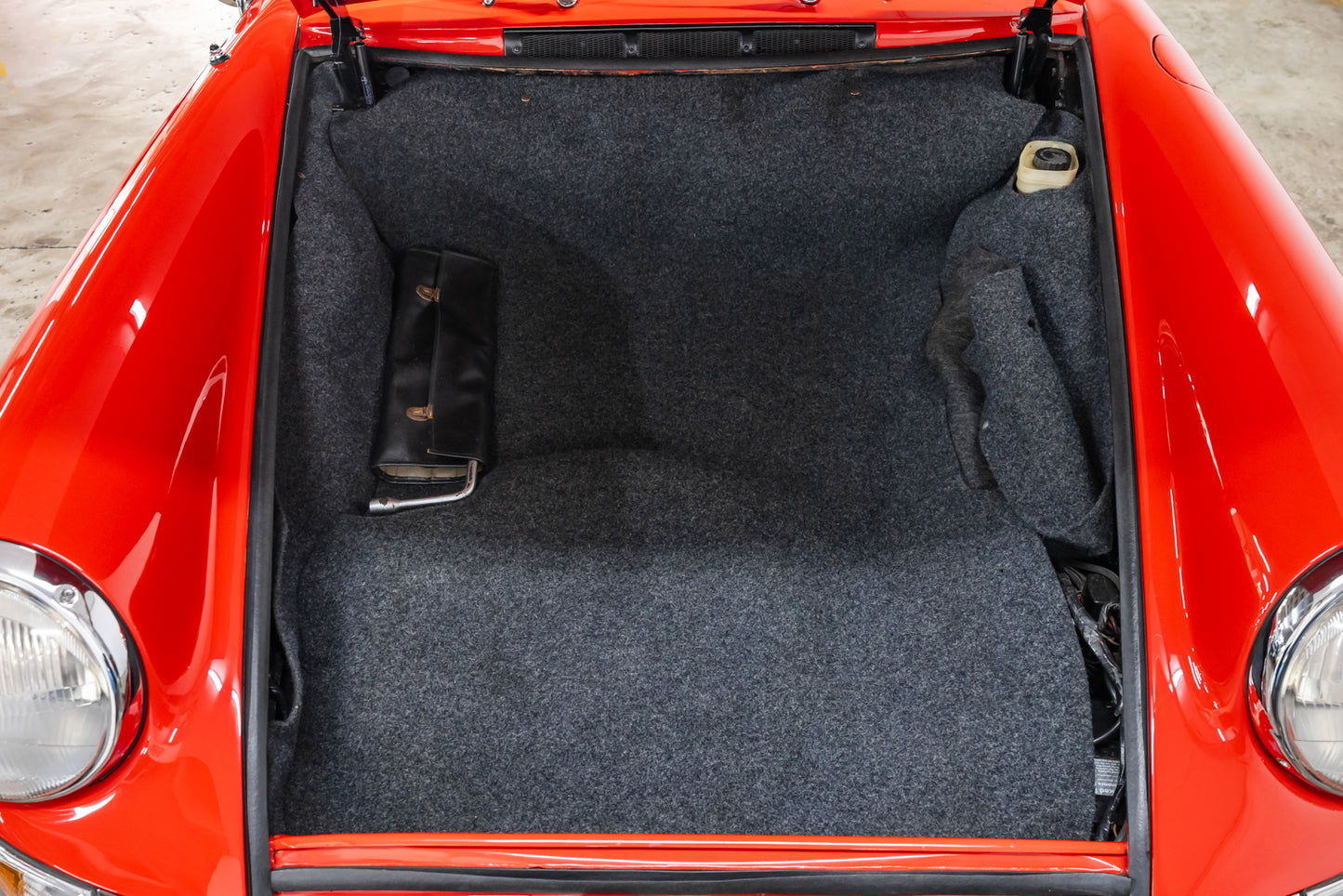 1969 Porsche 912 - RHD - 15 560 Miles showing