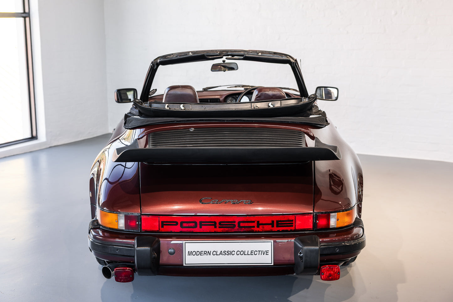 1984 Porsche 911 Carrera Cabriolet - 129 246 miles