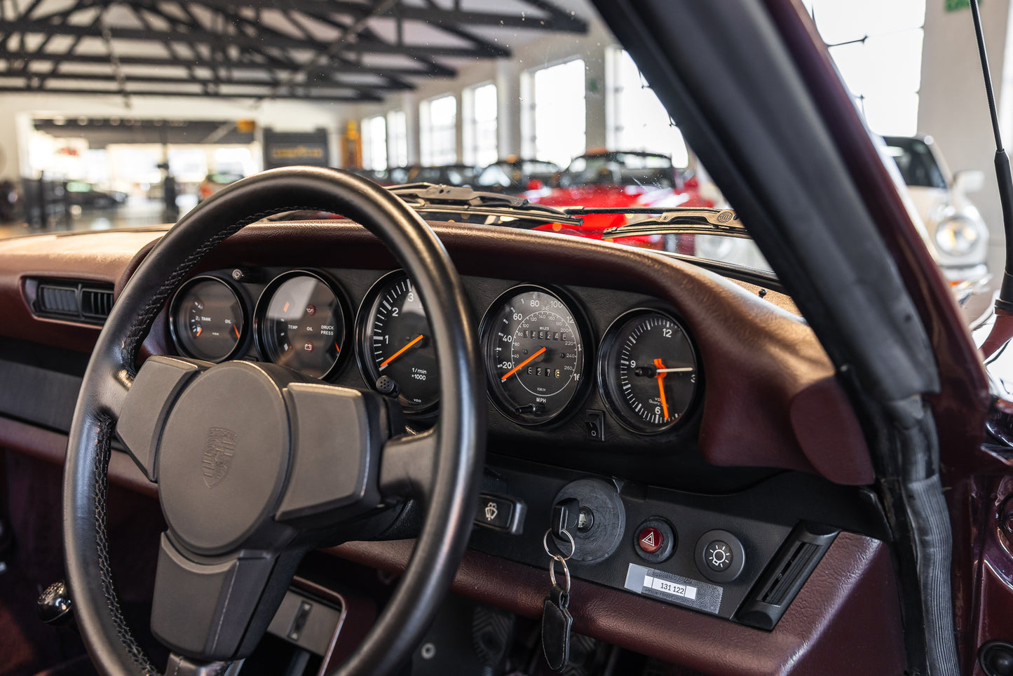 1984 Porsche 911 Carrera Cabriolet - 129 246 miles