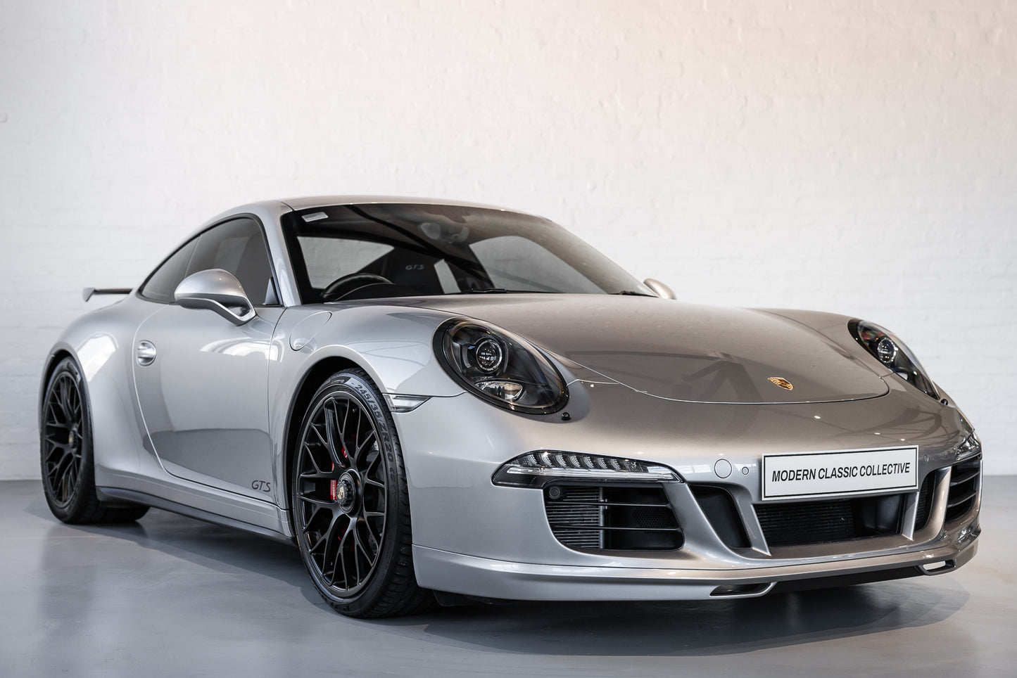 2016 Porsche 991.1 Carrera 4GTS - 16 500kms