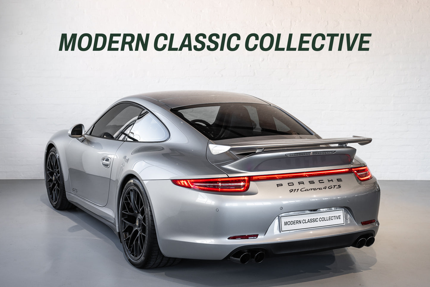 2016 Porsche 991.1 Carrera 4GTS - 16 500kms