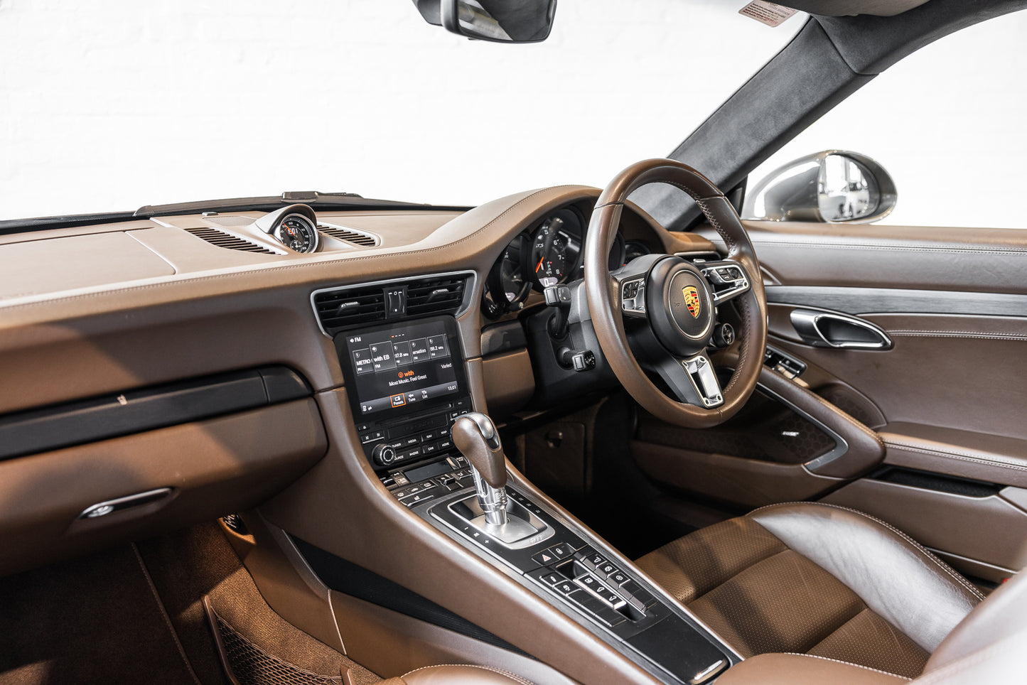 2018 Porsche 991.2 GTS - 49 500kms