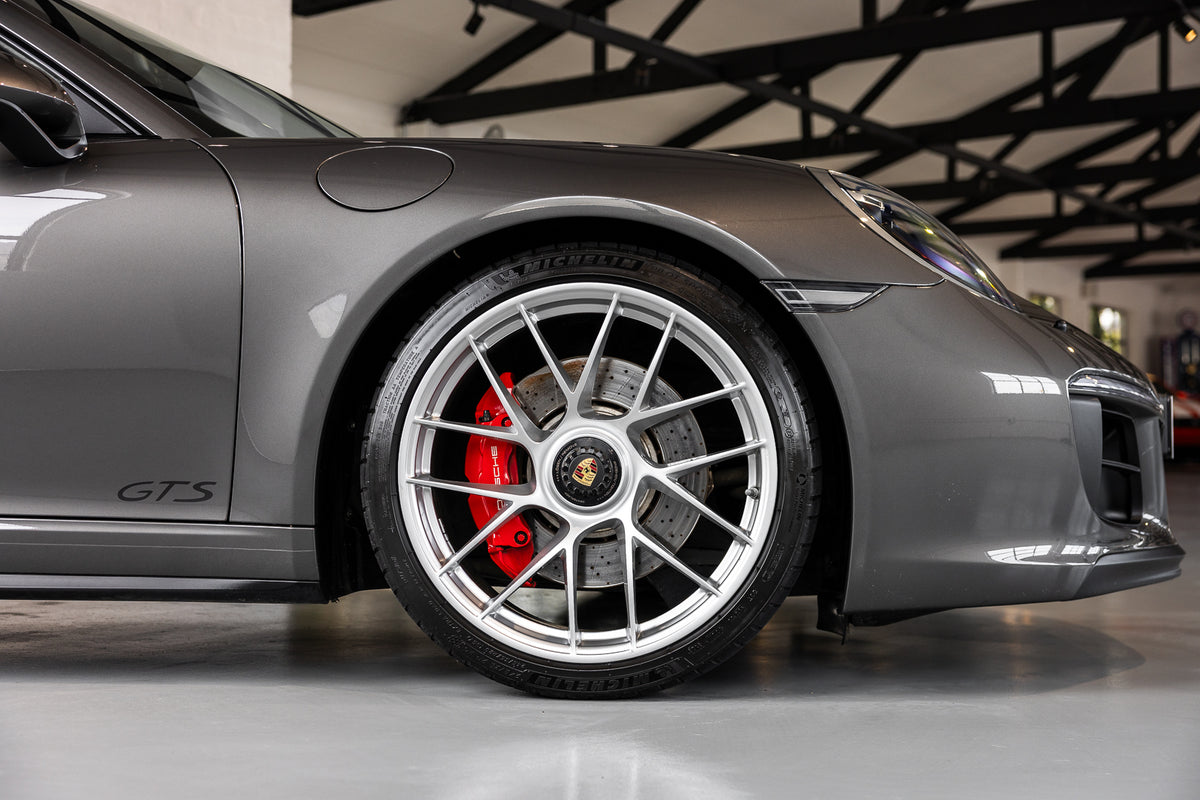 2018 Porsche 991.2 GTS - 49 500kms