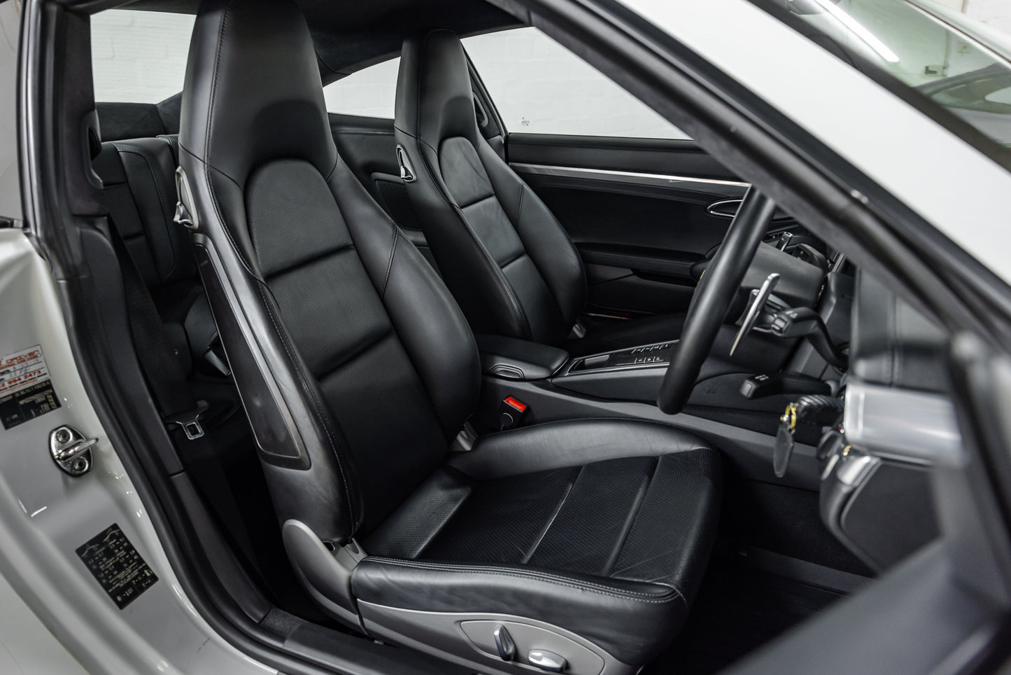 2012 Porsche 991 911 Carrera S - 68 000kms