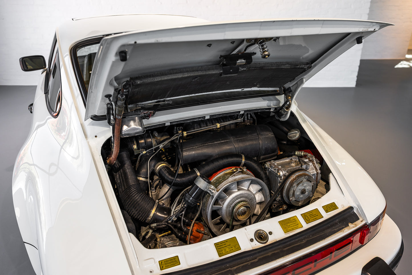 1981 Porsche 911 SC Coupe - 155 900kms