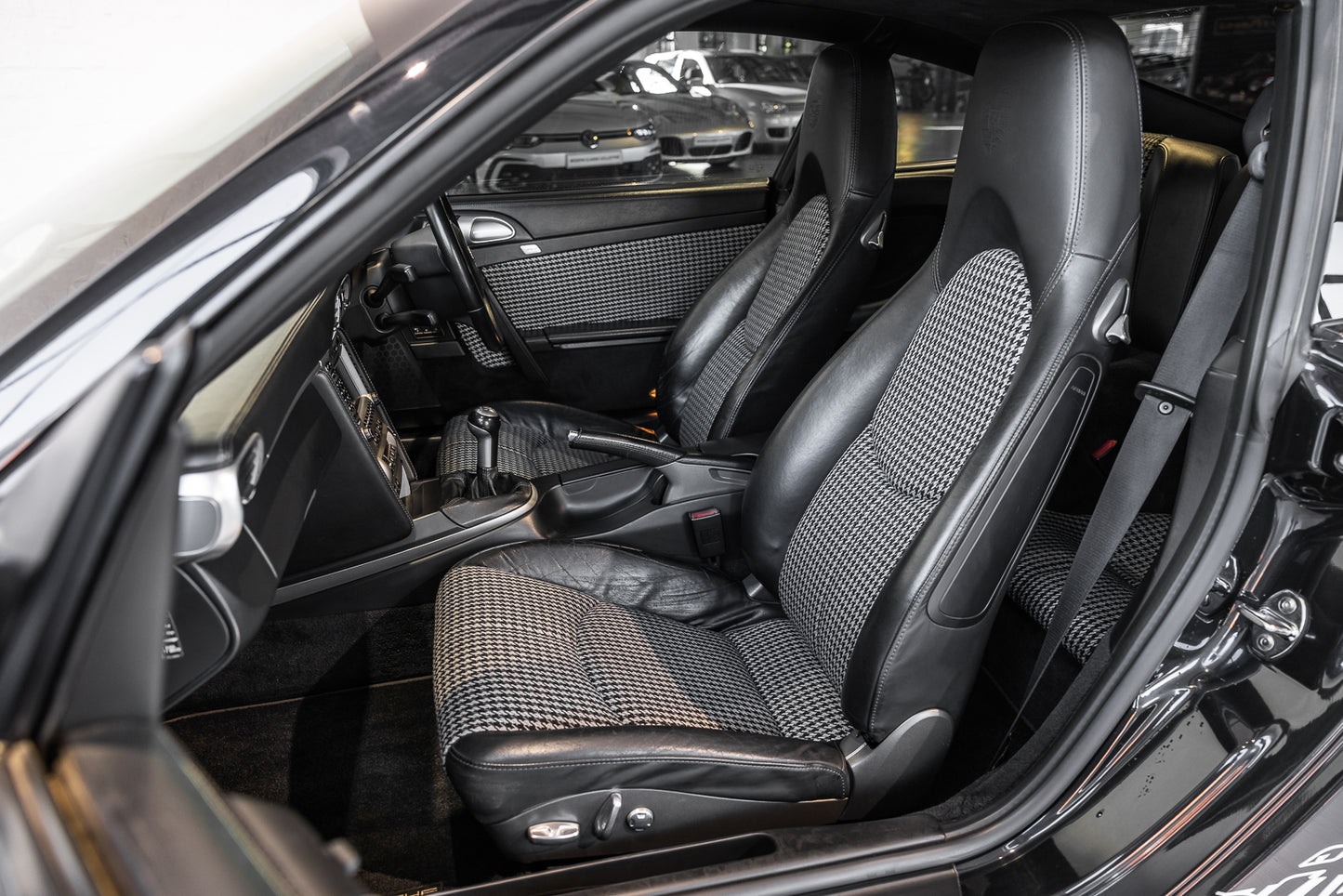 2007 Porsche 997.1 4S Manual- Safari Projek - 82 100kms