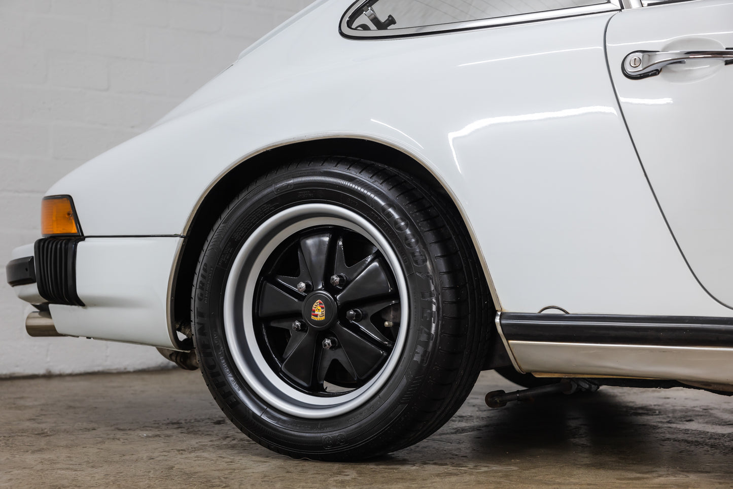 1975 Porsche 911 S 2.7 - 89 000 Miles