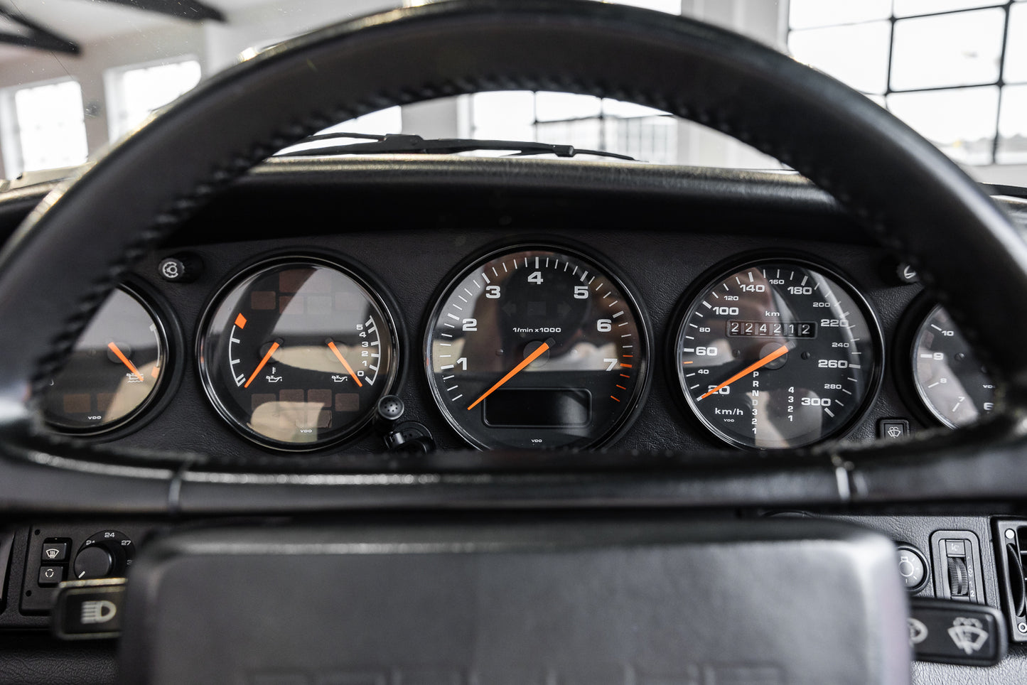1991 Porsche 964 Convertible RHD - Tip Tronic - 224 212kms