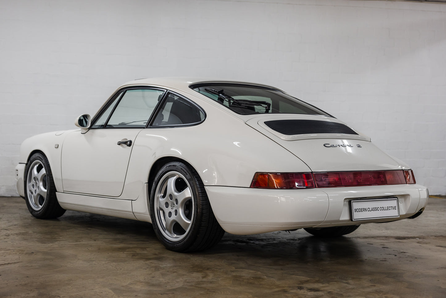 1991 Porsche 964 Carrera 2 Tip Tronic - 49 000kms