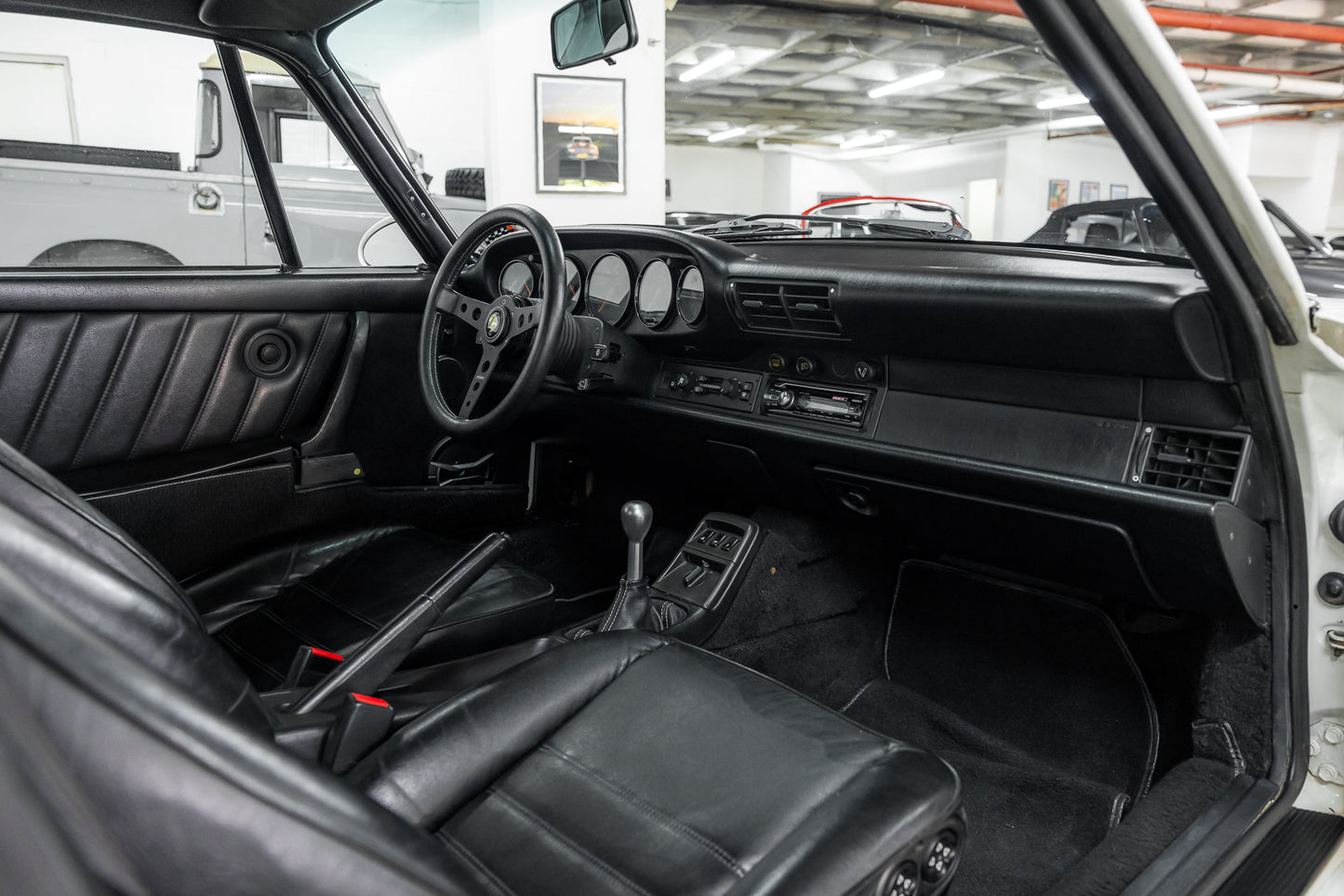 1994 Porsche 964 Carrera 2 - LHD - 77 000 miles