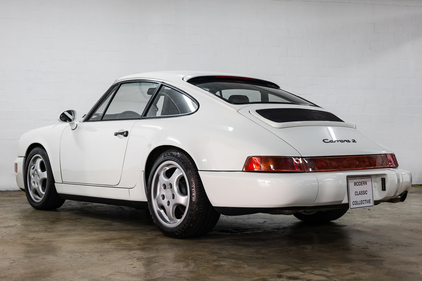 1994 Porsche 964 Carrera 2 - LHD - 77 000 miles