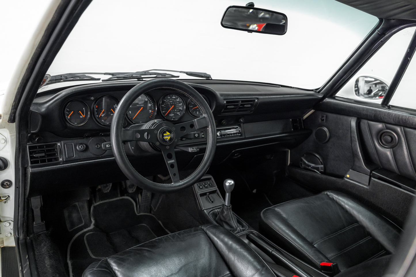 1994 Porsche 964 Carrera 2 - LHD - 77 000 miles