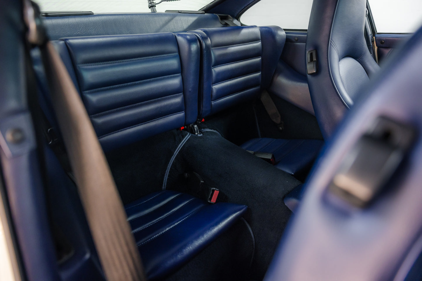 1991 Porsche 964 Carrera 2 Tip Tronic - 49 000kms