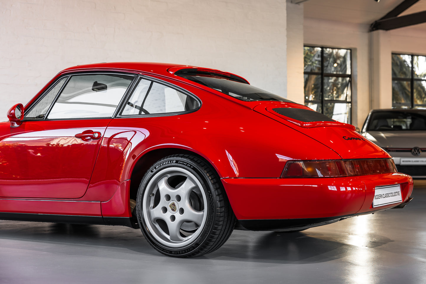 1991 Porsche 964 Carrera 2 - Tip Tronic - 141 650kms