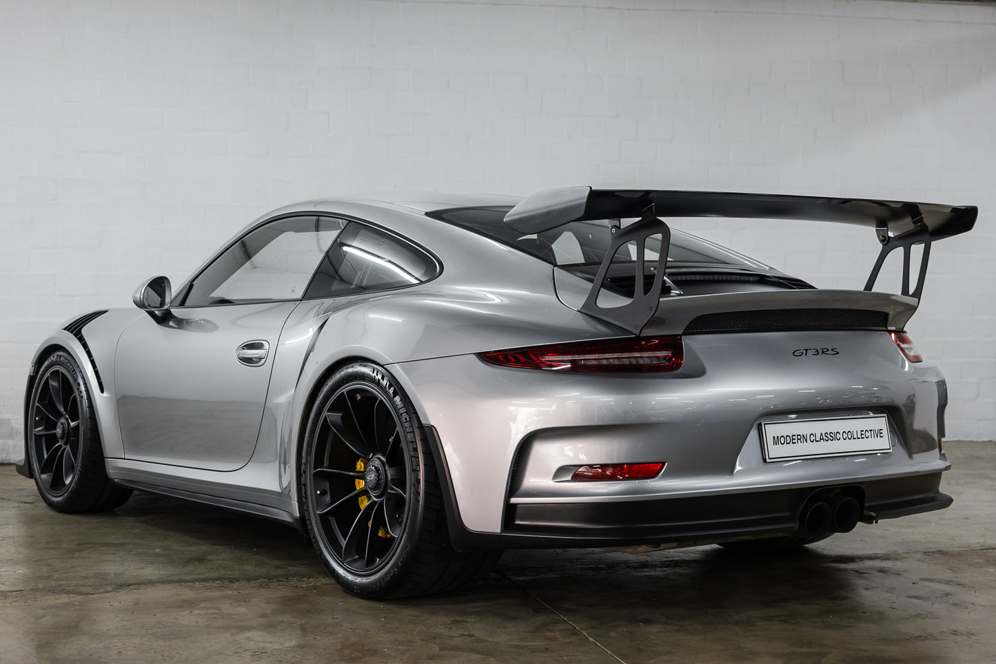 2016 Porsche 991.1 GT3 RS - 32 900kms