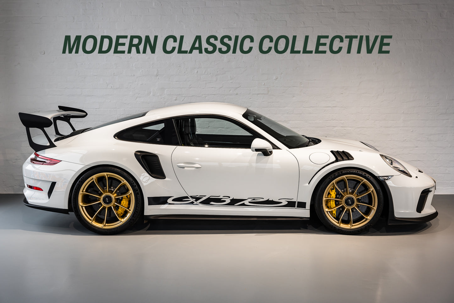 2018 Porsche GT3 RS - 5 400kms