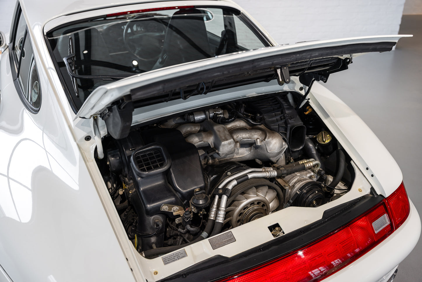 1996 Porsche 993 4S RHD - 26 500kms