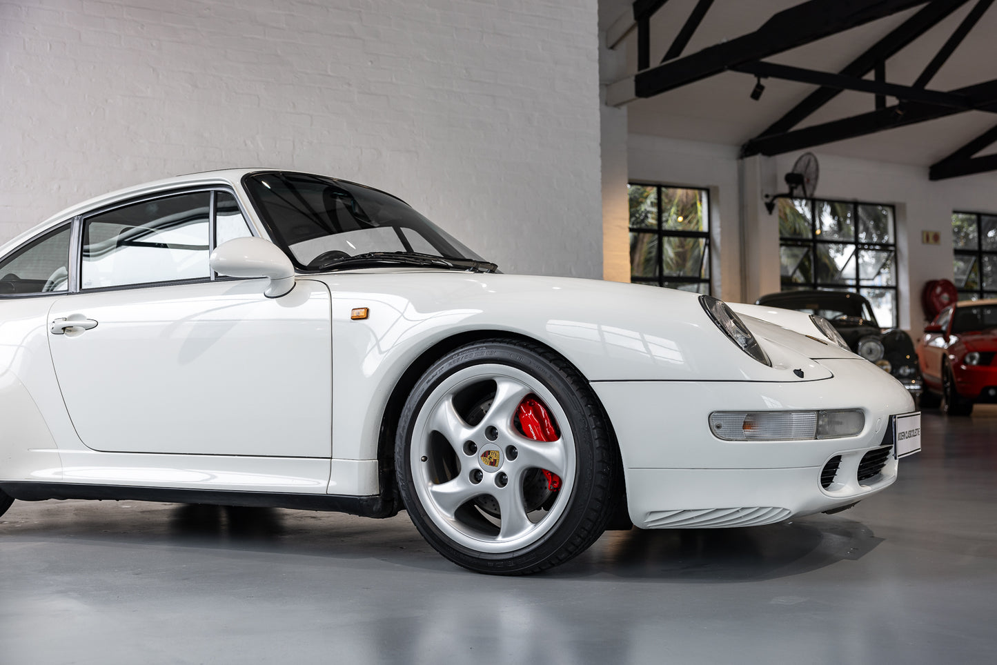 1996 Porsche 993 4S RHD - 26 500kms