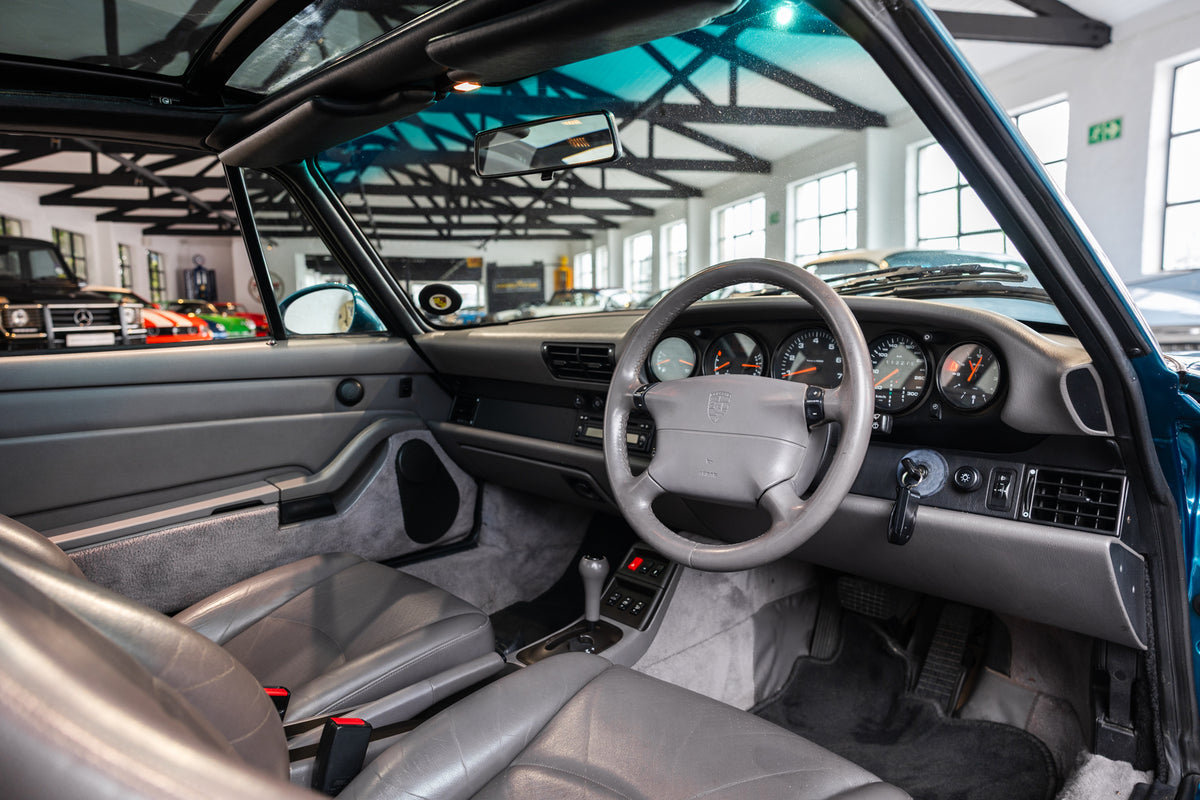 1996 Porsche 993 Targa RHD - 113 280kms showing