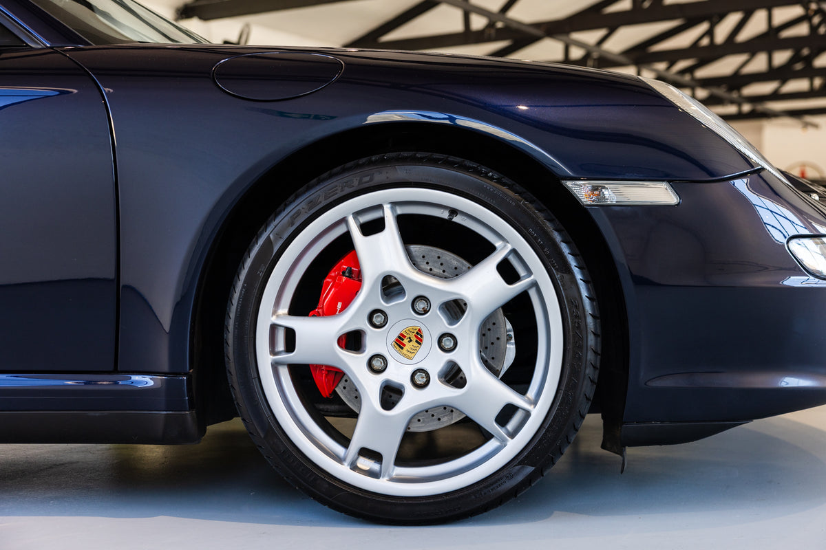 2008 Porsche 997.1 Carrera 4S Manual - 73 700kms