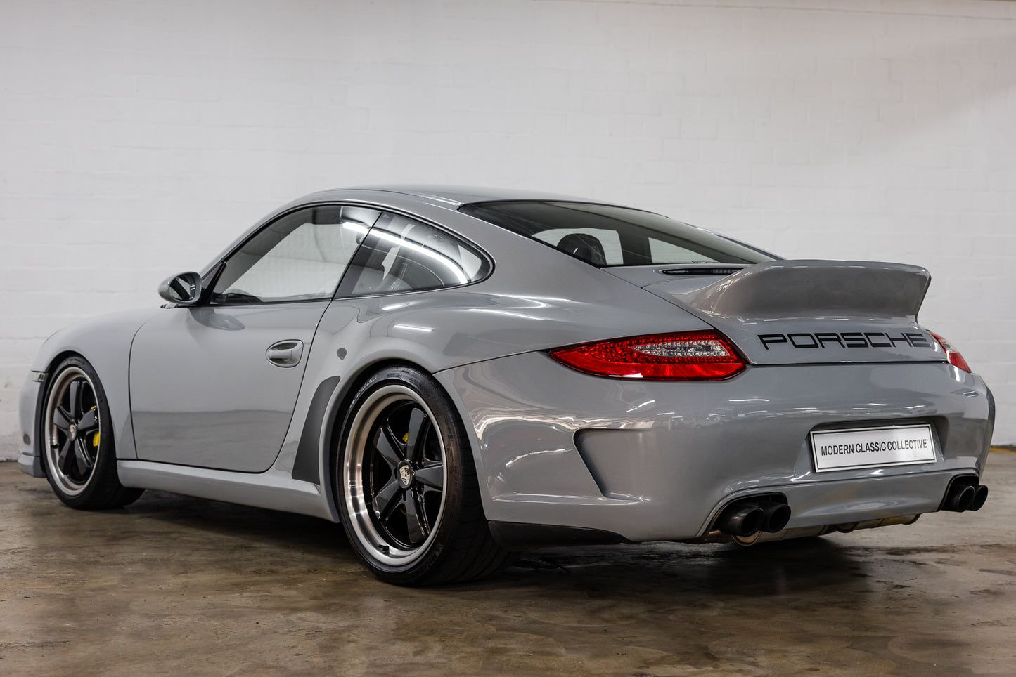 2011 Porsche 997.2 Carrera S - Sport Classic Tribute - 47 500kms