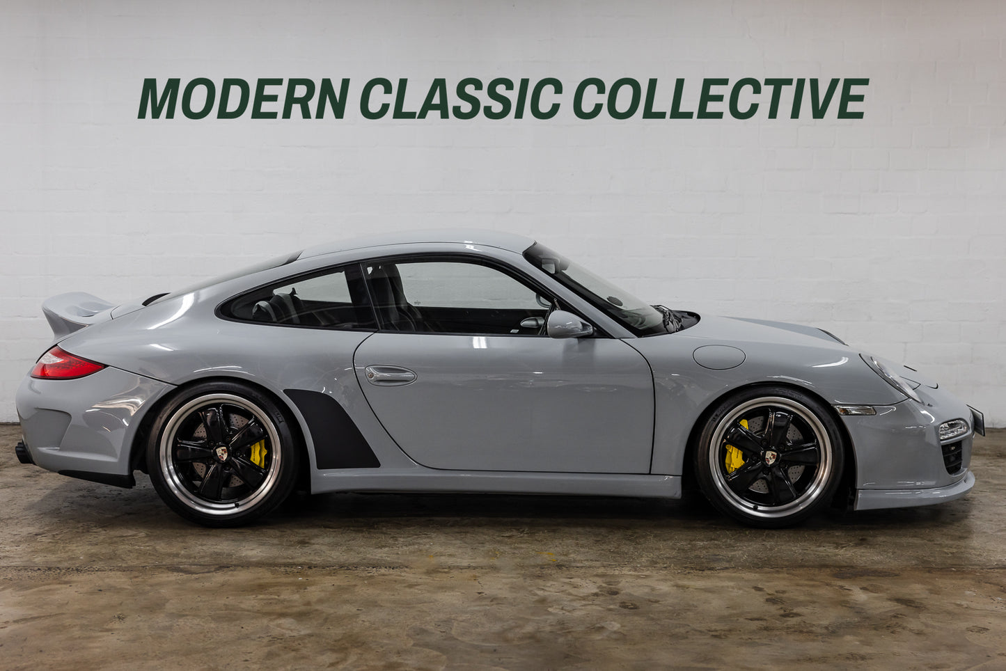 2011 Porsche 997.2 Carrera S - Sport Classic Tribute - 47 500kms