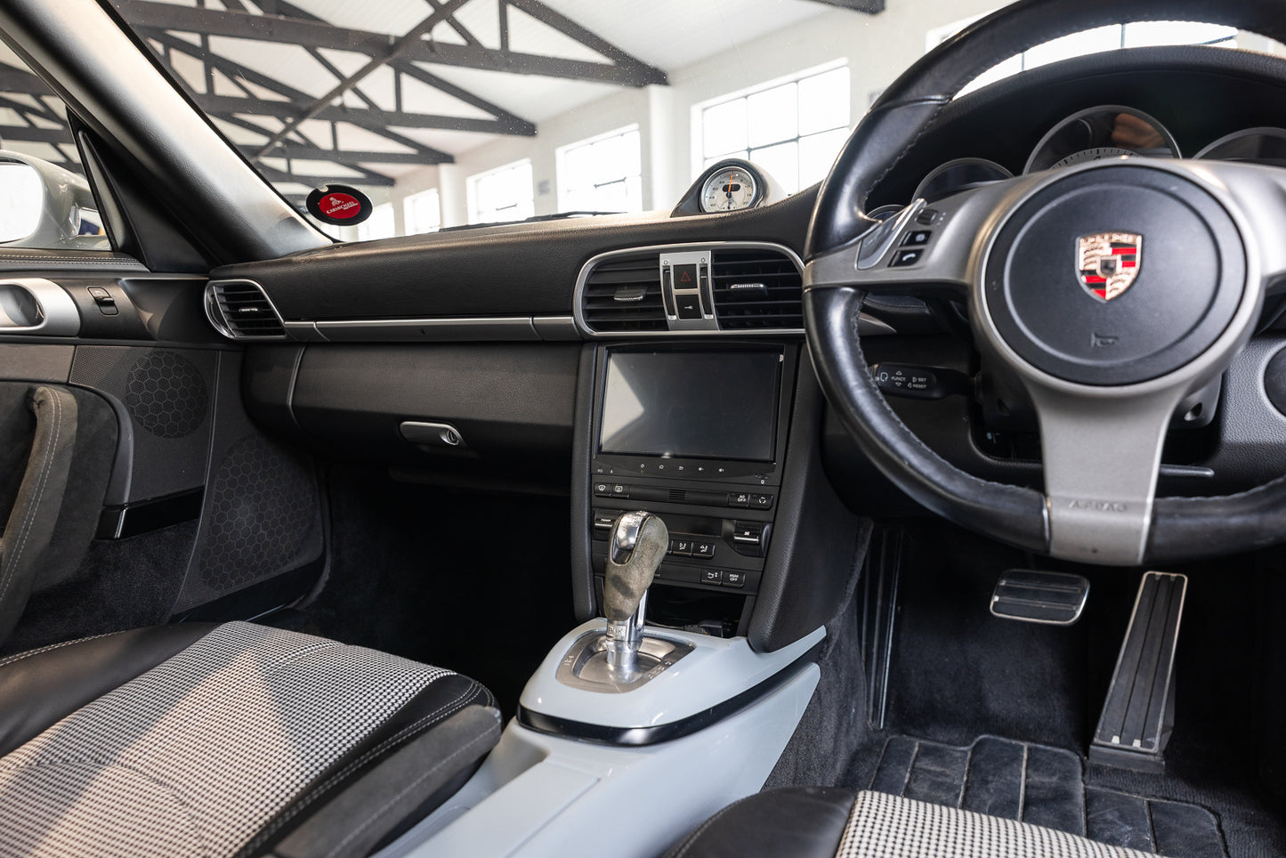 2011 Porsche 997.2 Carrera S - Sport Classic Tribute - 52 800kms