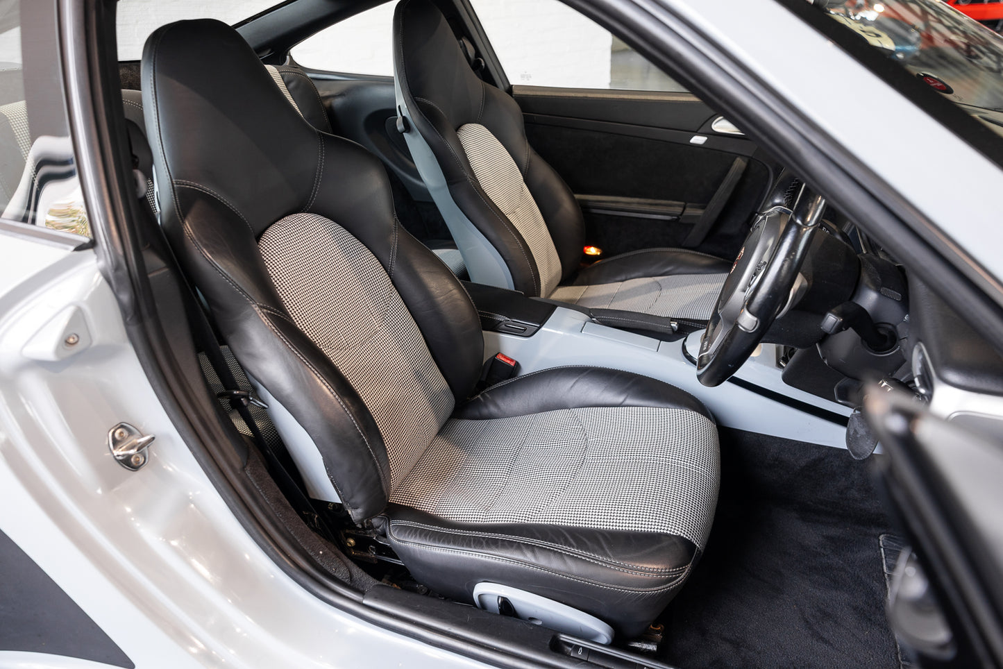 2011 Porsche 997.2 Carrera S - Sport Classic Tribute - 52 800kms