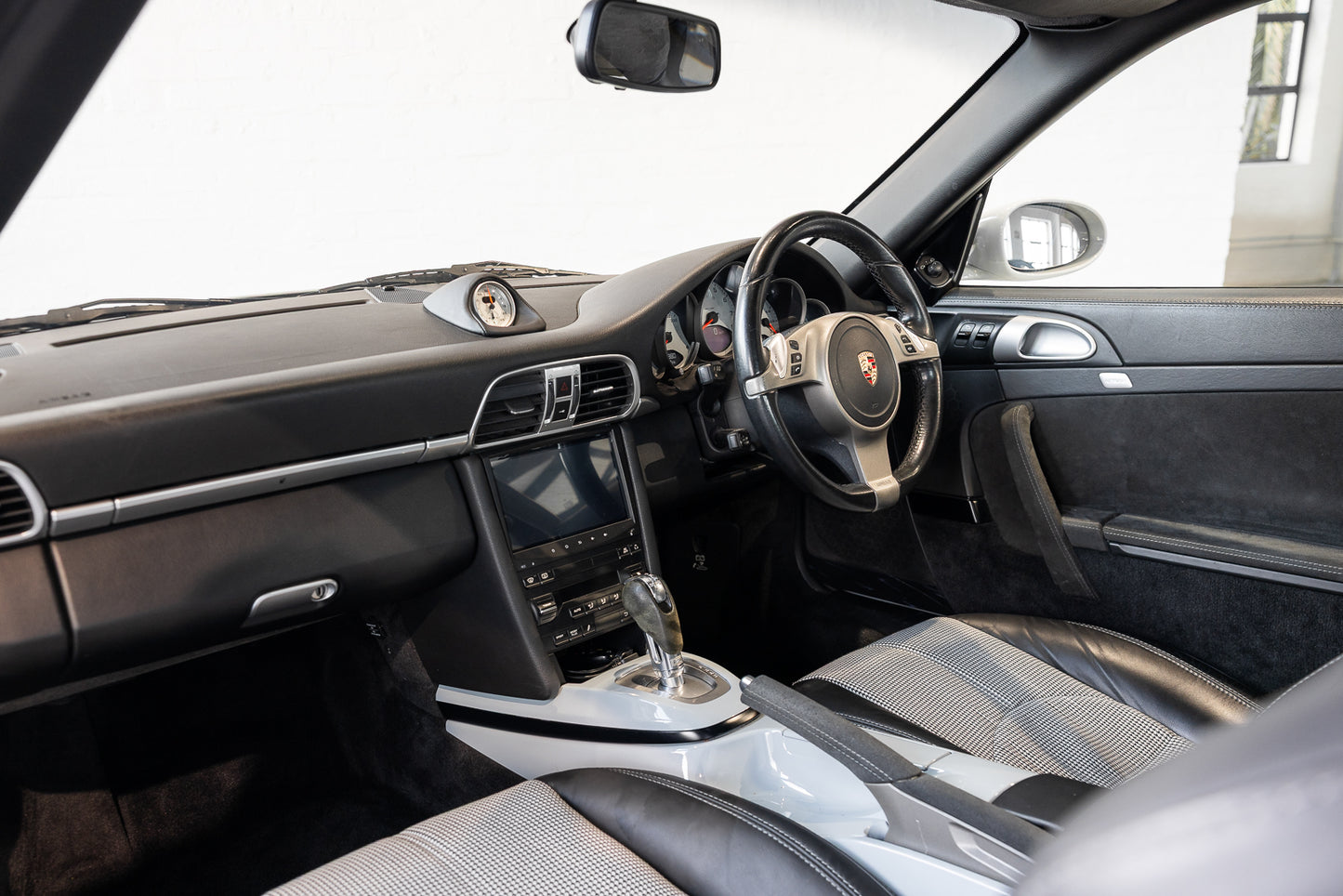 2011 Porsche 997.2 Carrera S - Sport Classic Tribute - 52 800kms
