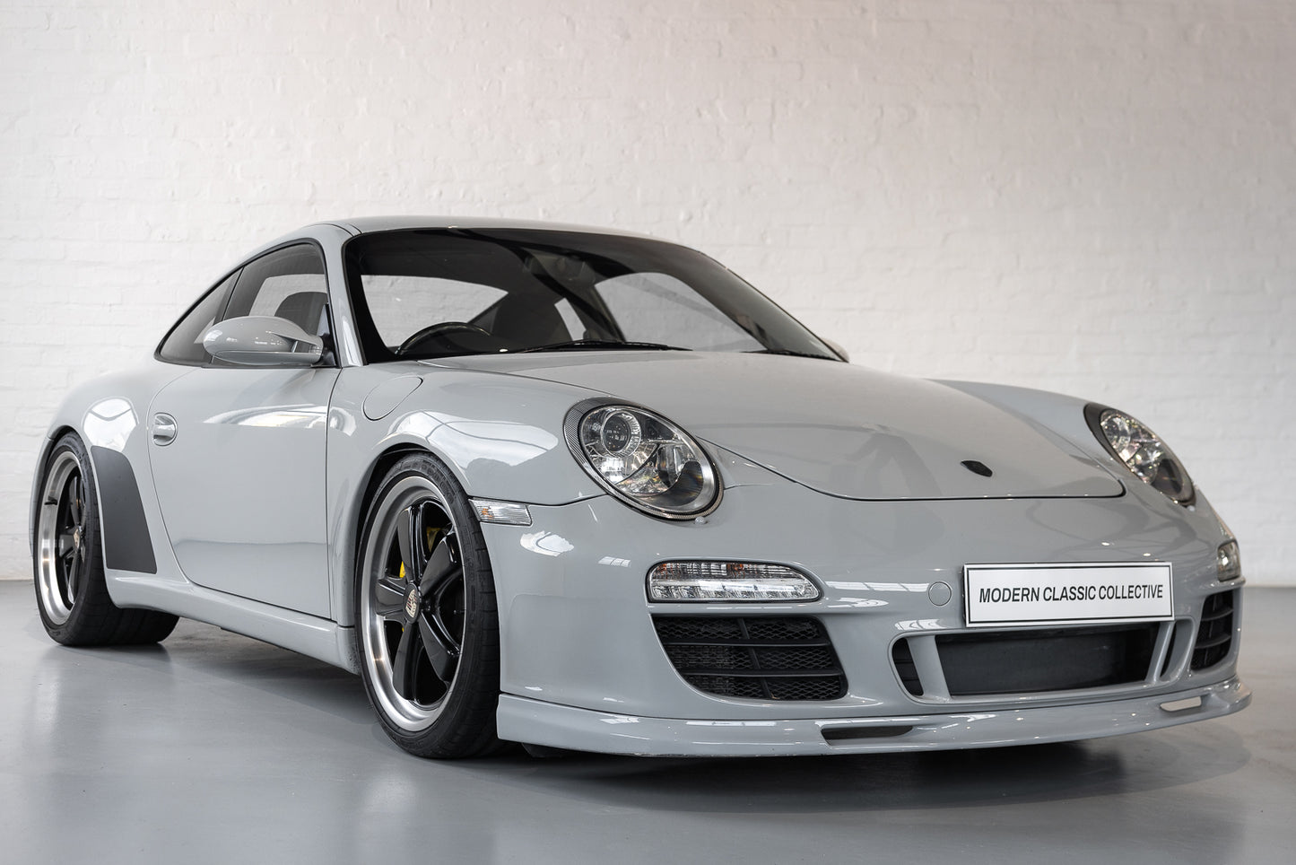 2011 Porsche 997.2 Carrera S - Sport Classic Tribute - 52 800kms