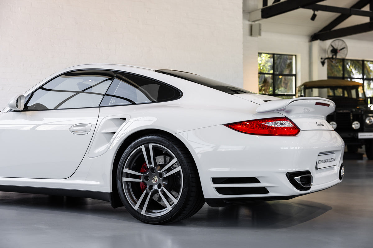 2010 Porsche 997.2 Turbo PDK - 33 500kms