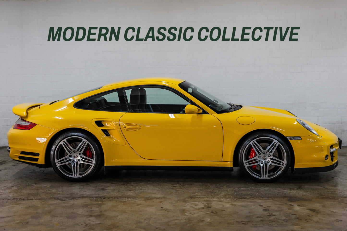 2008 Porsche 997 Turbo Tiptronic - 10 350kms