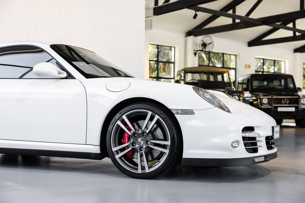 2010 Porsche 997.2 Turbo PDK - 33 500kms