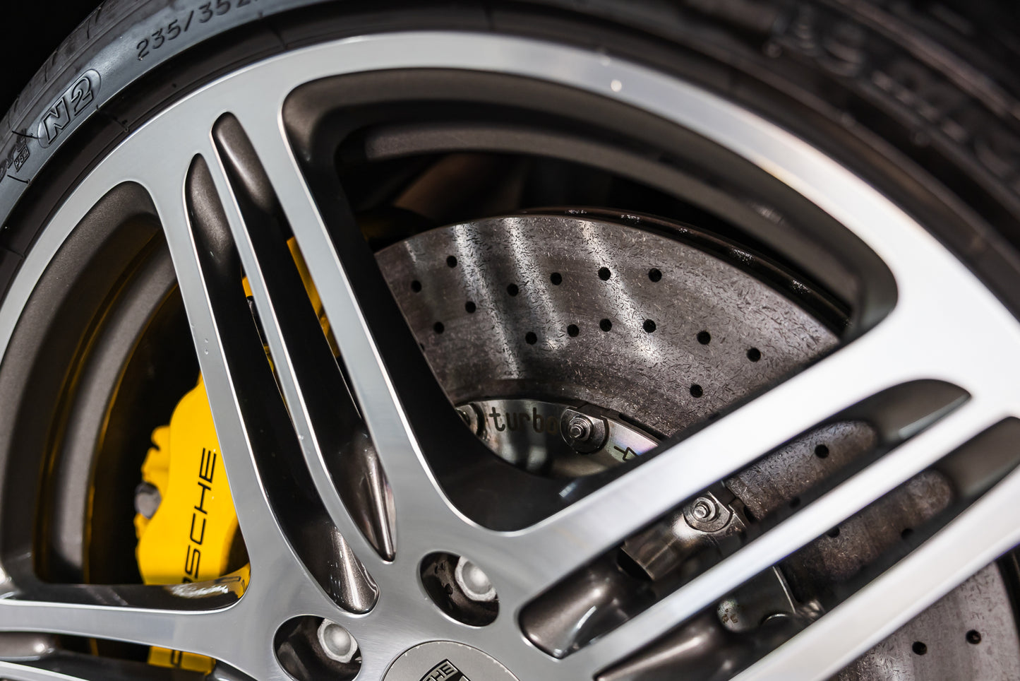 2007 Porsche 911 Turbo - 40 600kms