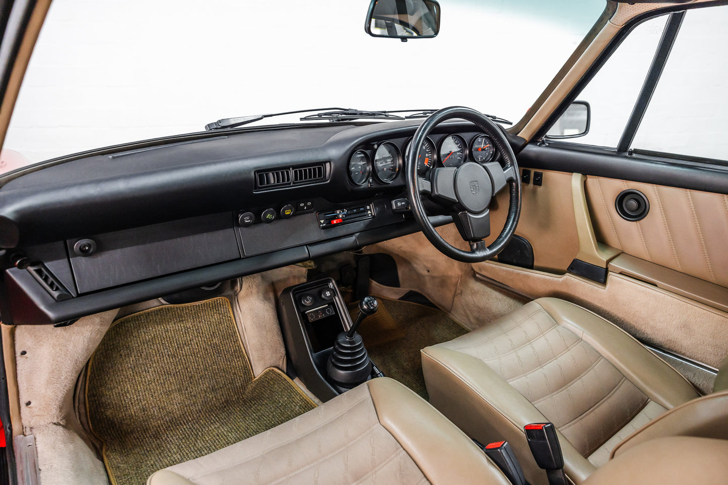 1984 Porsche Carrera 3.2 Coupe - RHD - 77 000kms