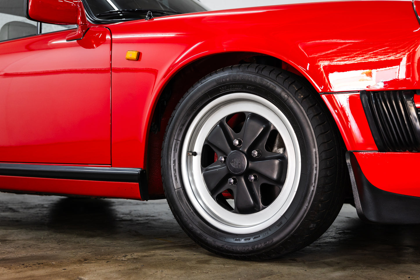 1984 Porsche Carrera 3.2 Coupe - RHD - 77 000kms