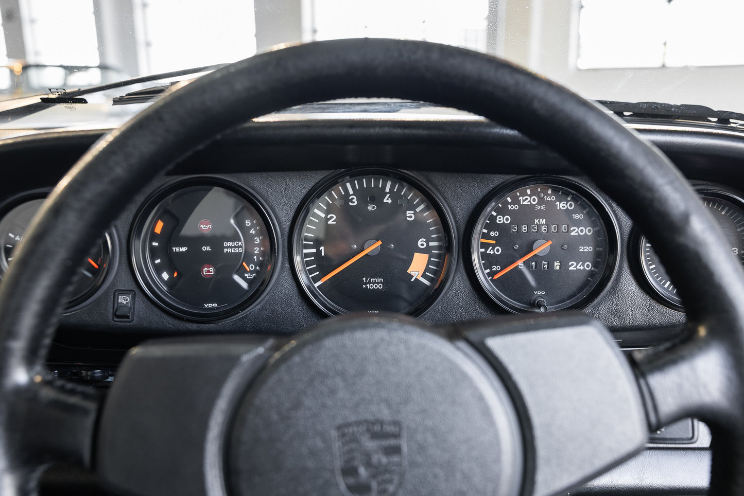 1983 Porsche 911 SC Coupe - 383 600kms