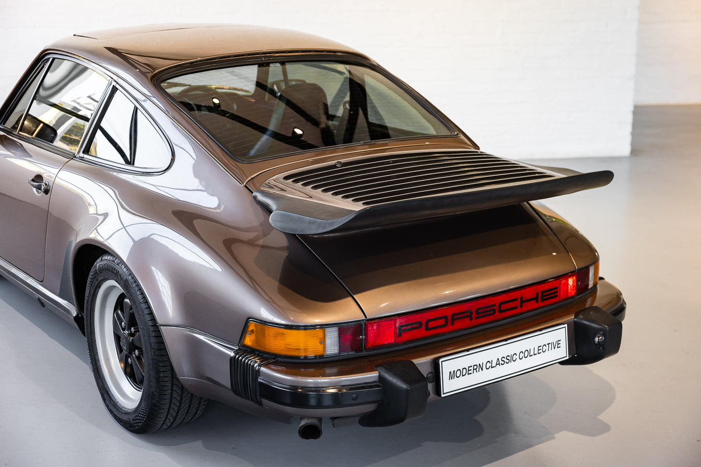 1983 Porsche 911 SC Coupe - 383 600kms