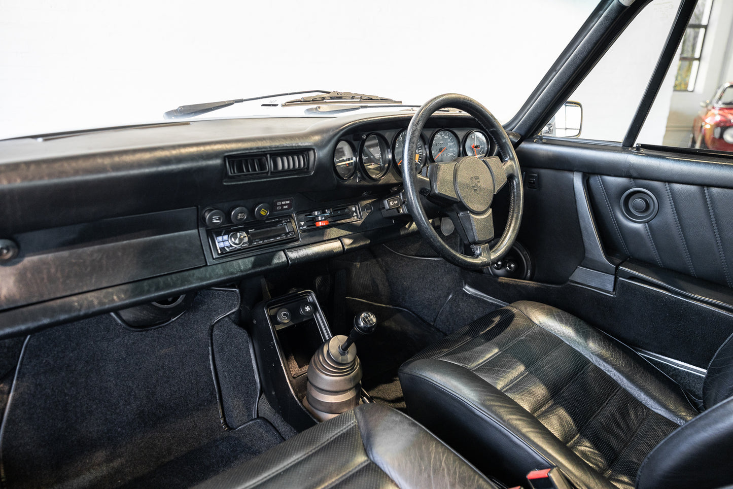 1983 Porsche 911 SC Coupe - 383 600kms